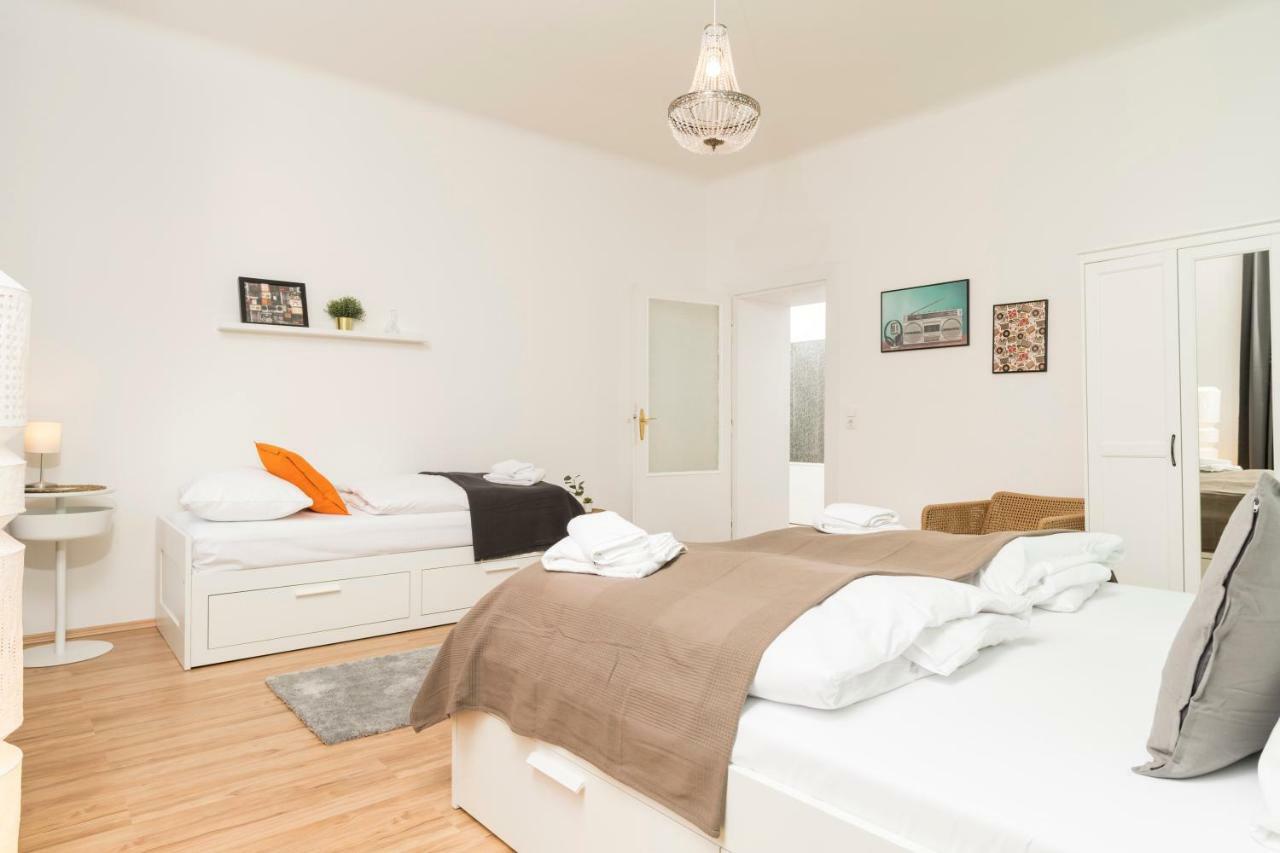 Appartement Spittelau Chillout Lounge Spacious Bright Contactless Selfcheckin