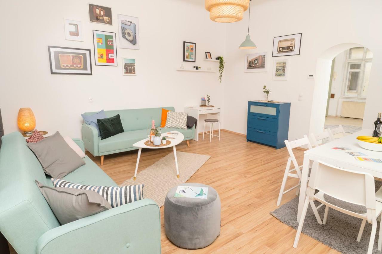 Apartment Spittelau Chillout Lounge By Ichbucheat